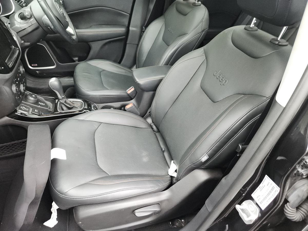 1000936842-Front Seat Left