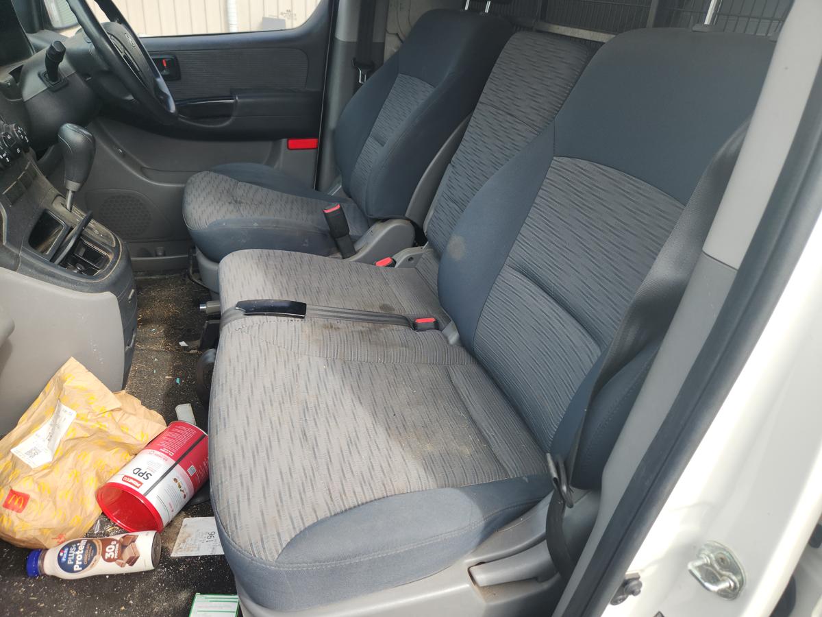 1000940499-Front Seat Left