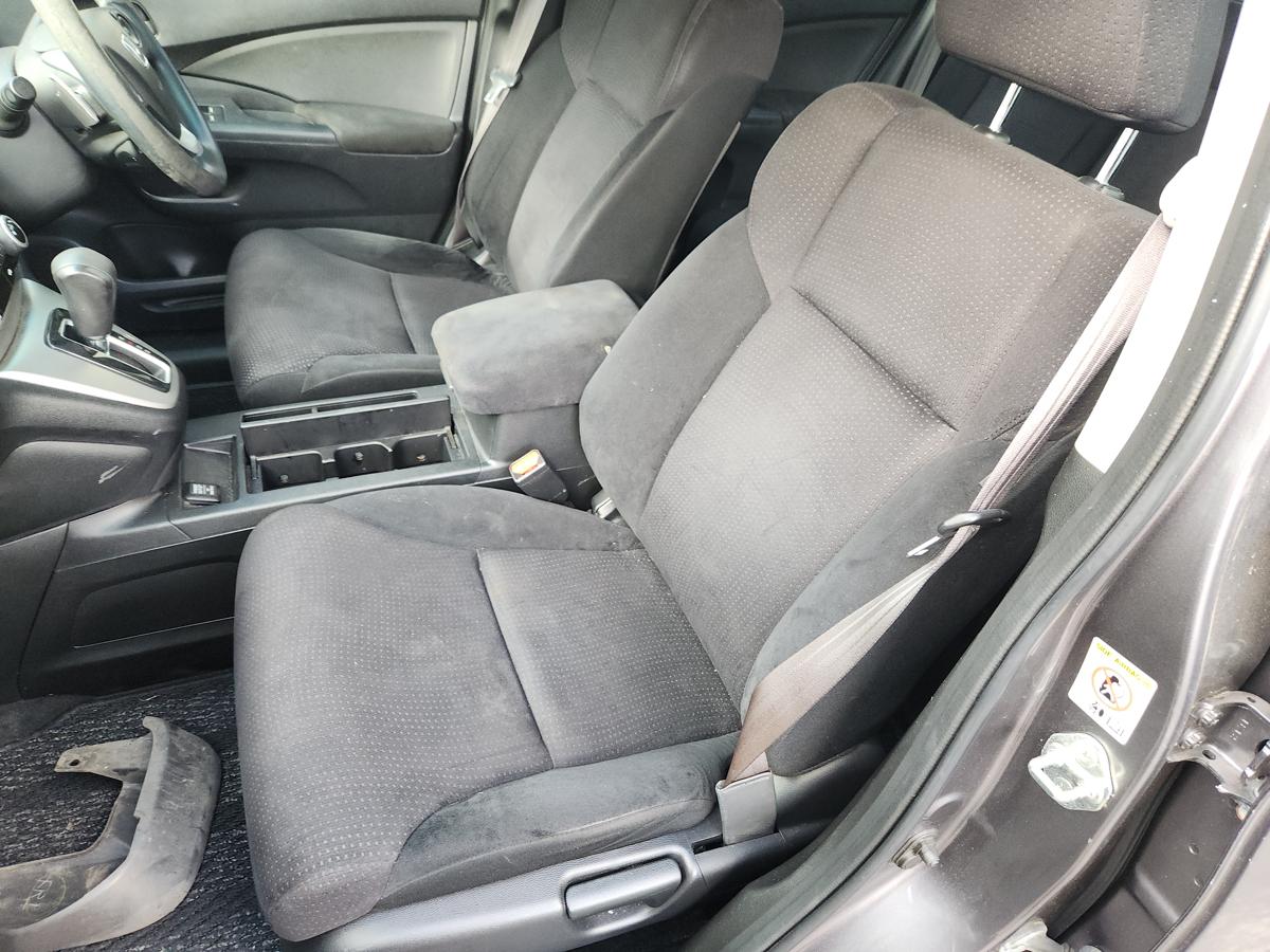 1000946034-Front Seat Left