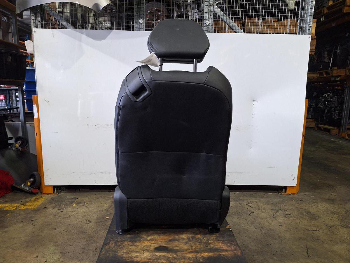 1000950816-Front Seat Left Back