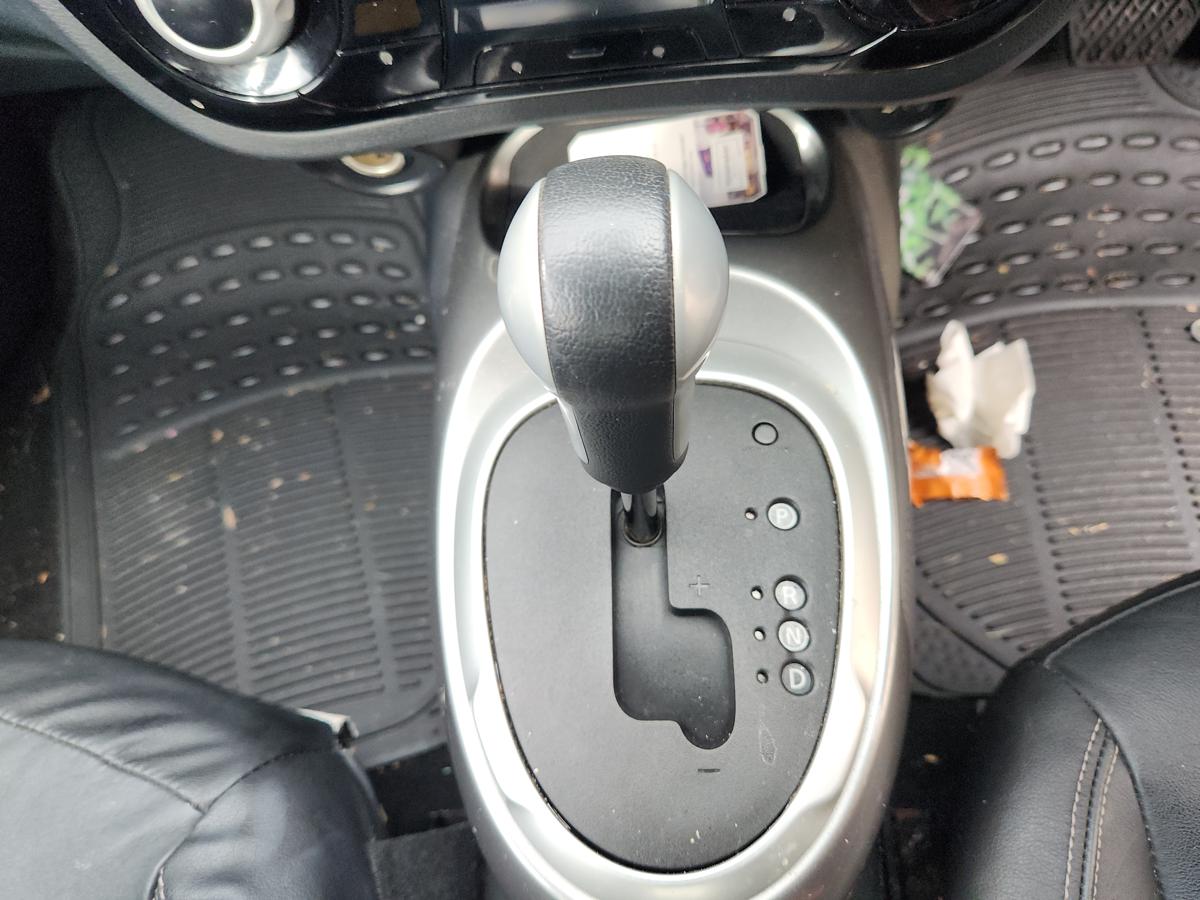 1000934981-Gear Stick_Shifter