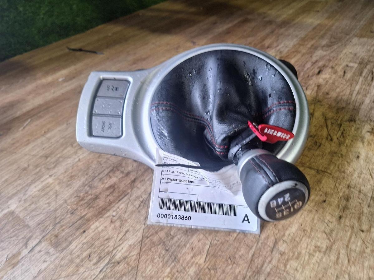 1000913330-Gear Stick Shifter Top