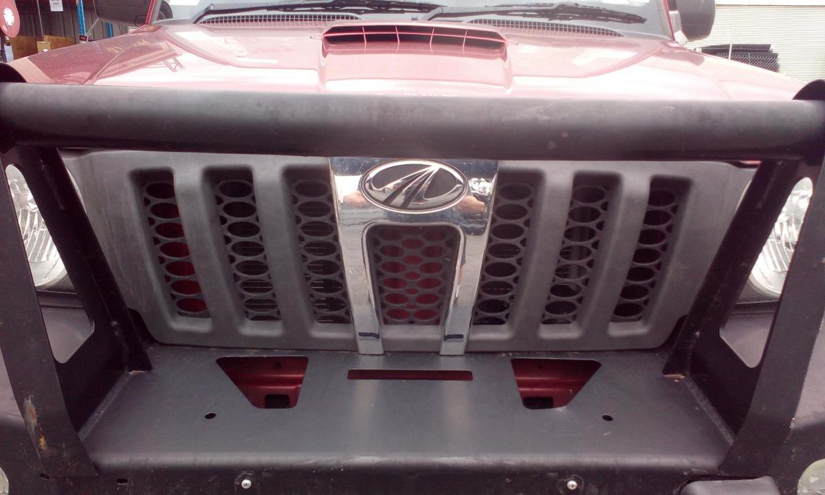 1000676921-Grille