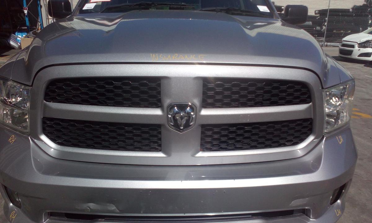 1000673399-Grille