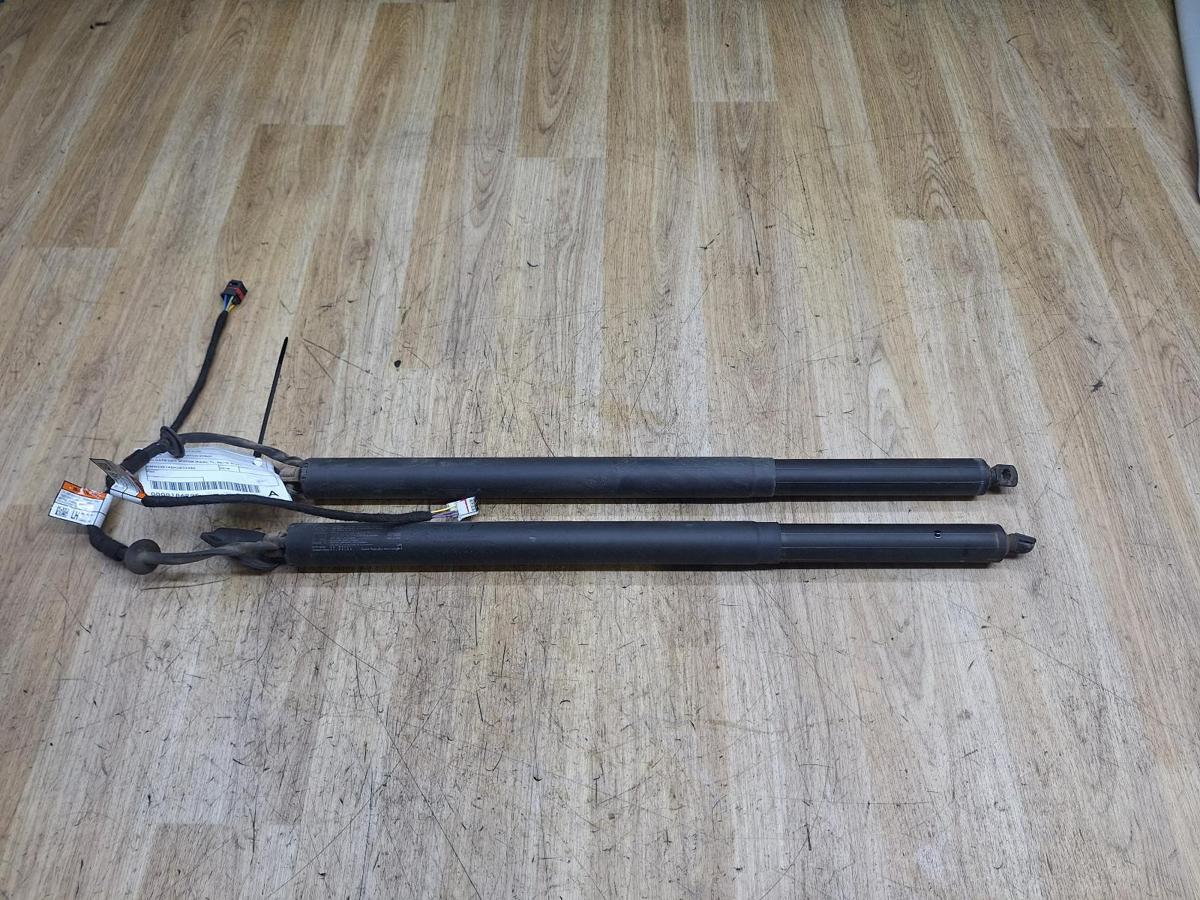 Hatch Strut for HYUNDAI TUCSON