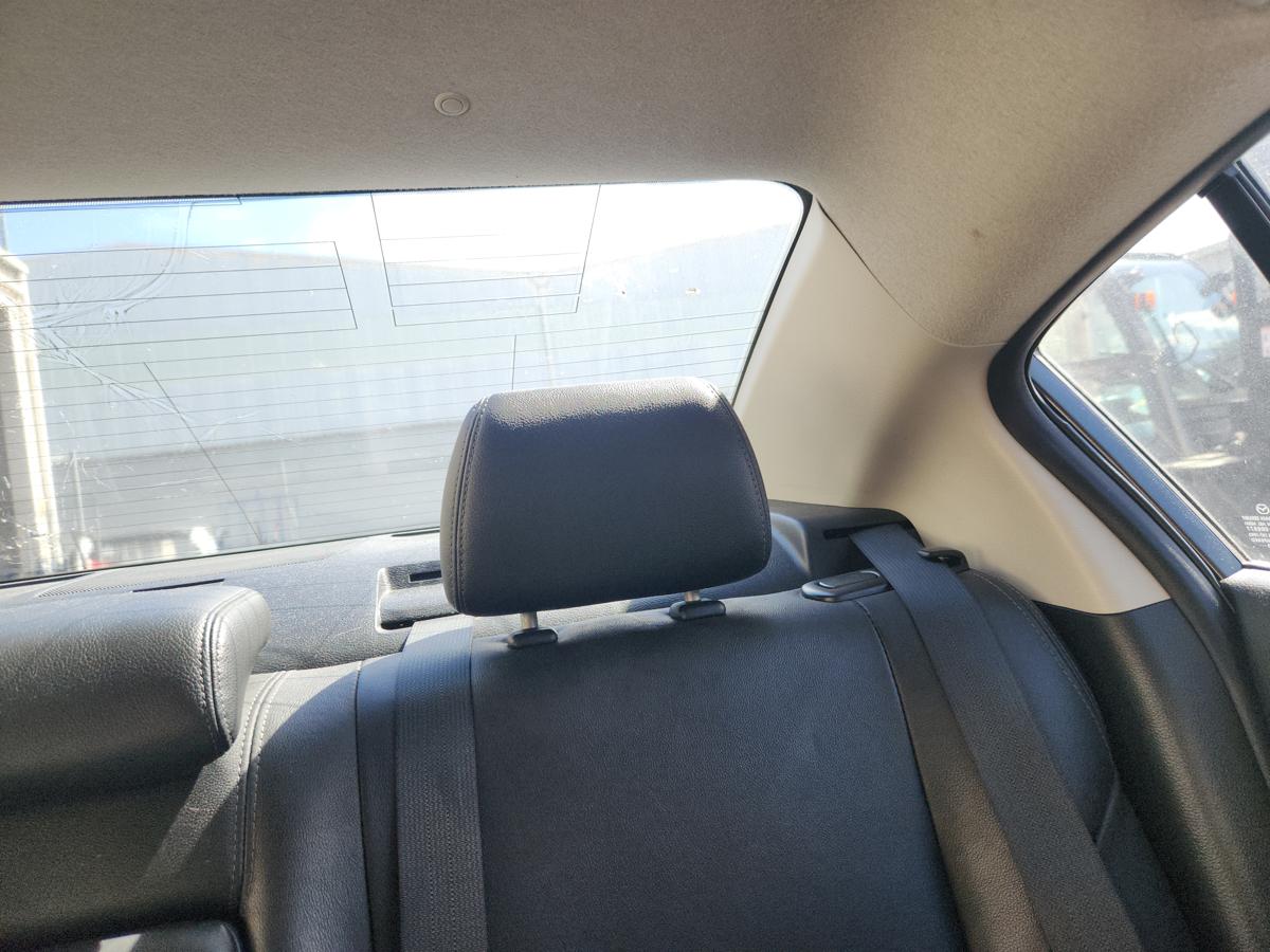 1000943984-Headrest 2nd Row Left