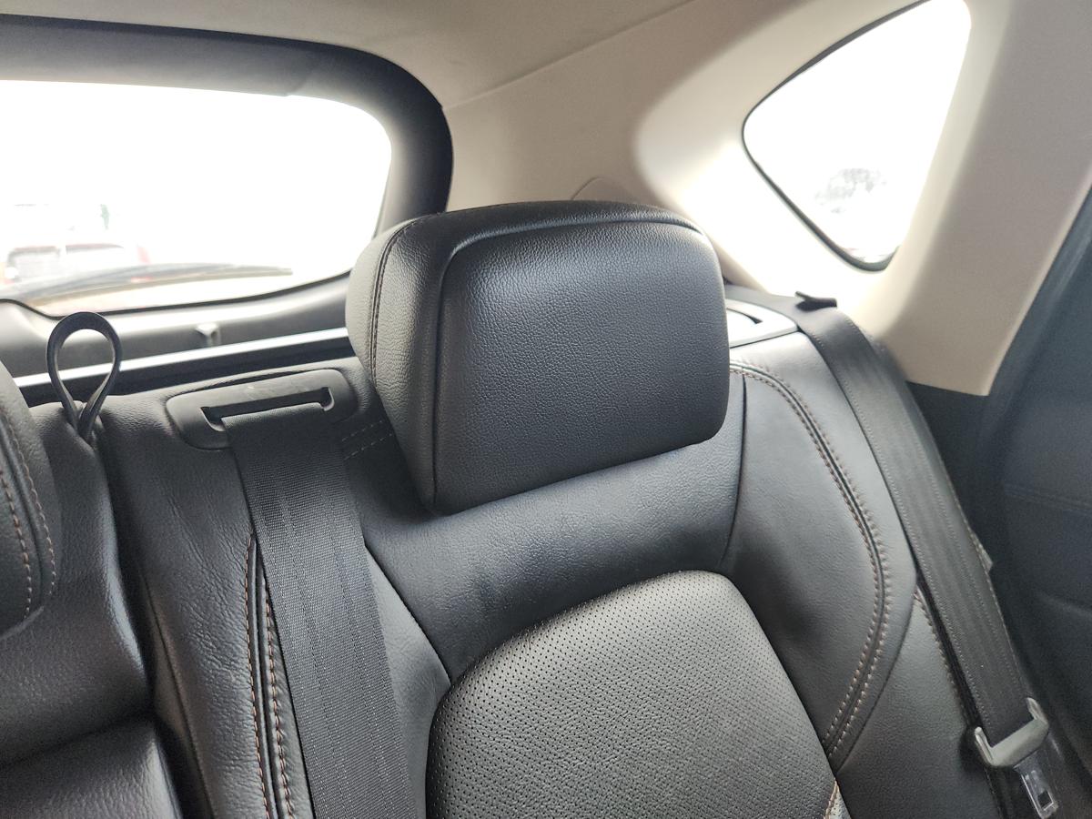1000931356-Headrest 2nd Row Left