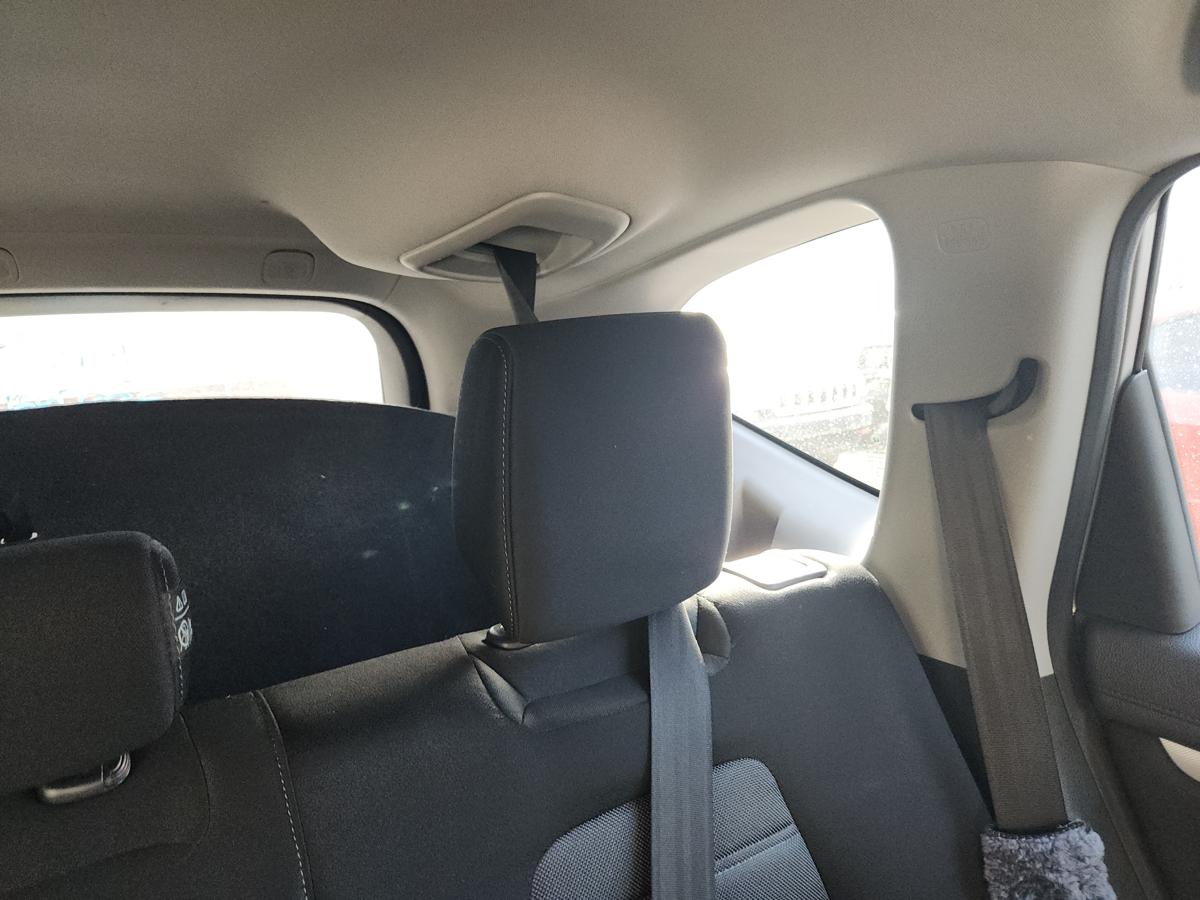 1000932178-Headrest 2nd Row Left