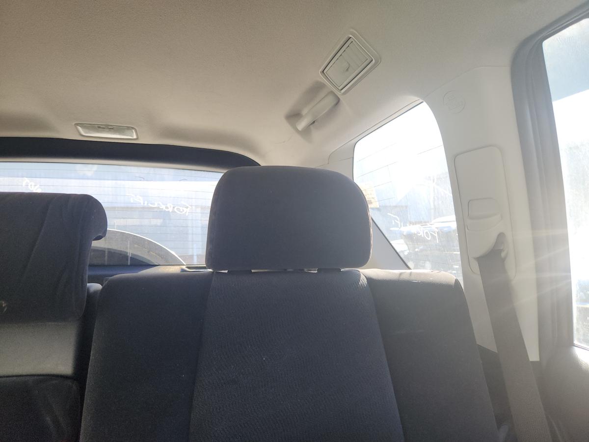 1000940027-Headrest 2nd Row Left