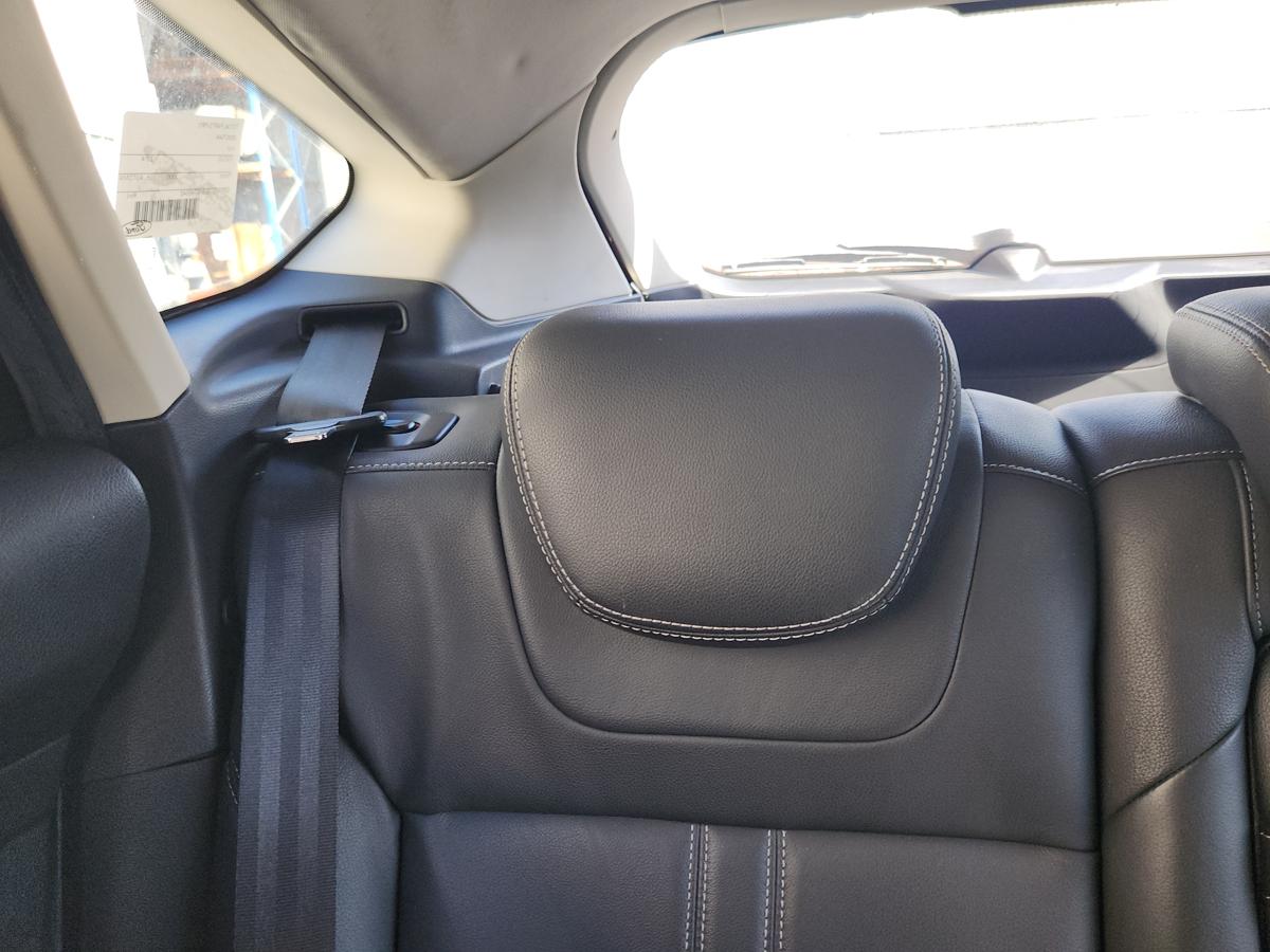1000946923-Headrest 2nd Row Right