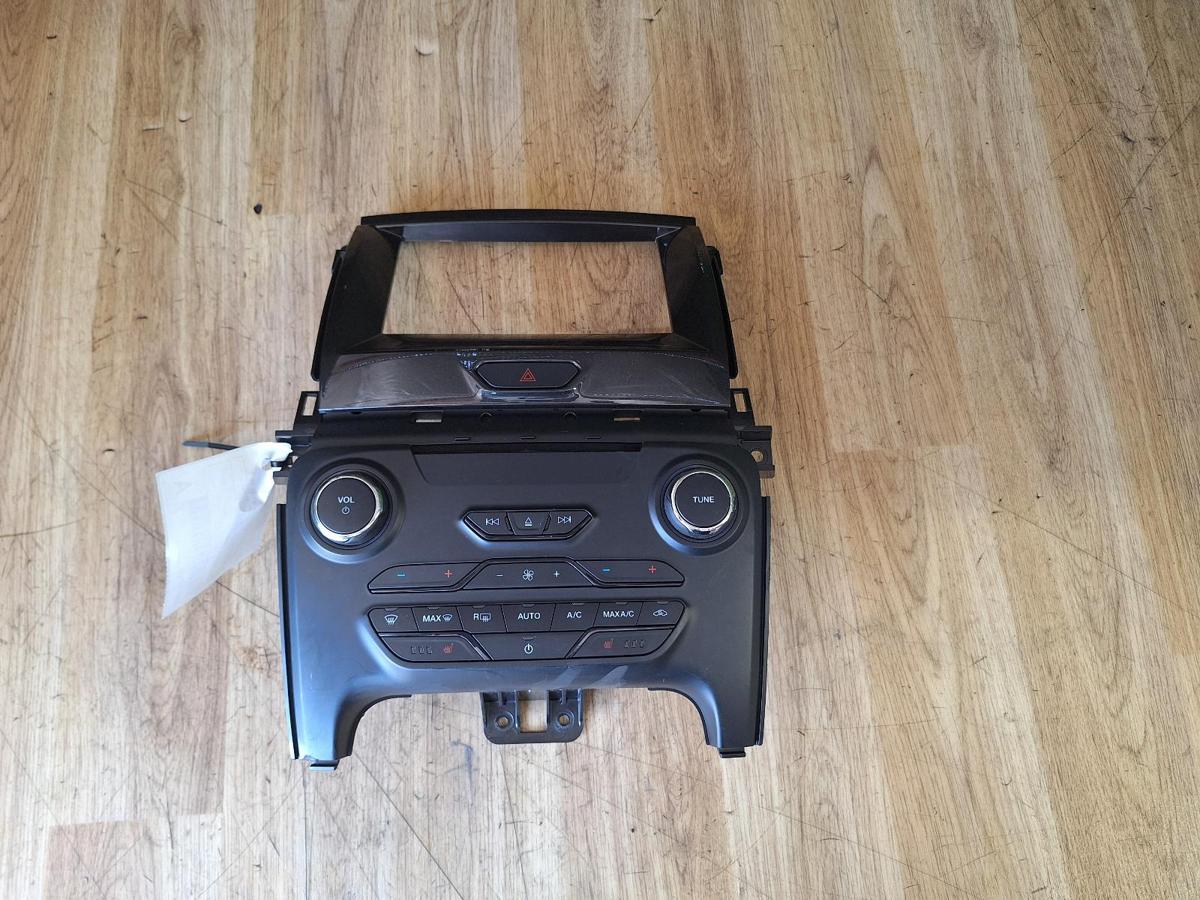 1000904273-Heater Ac Controls Front