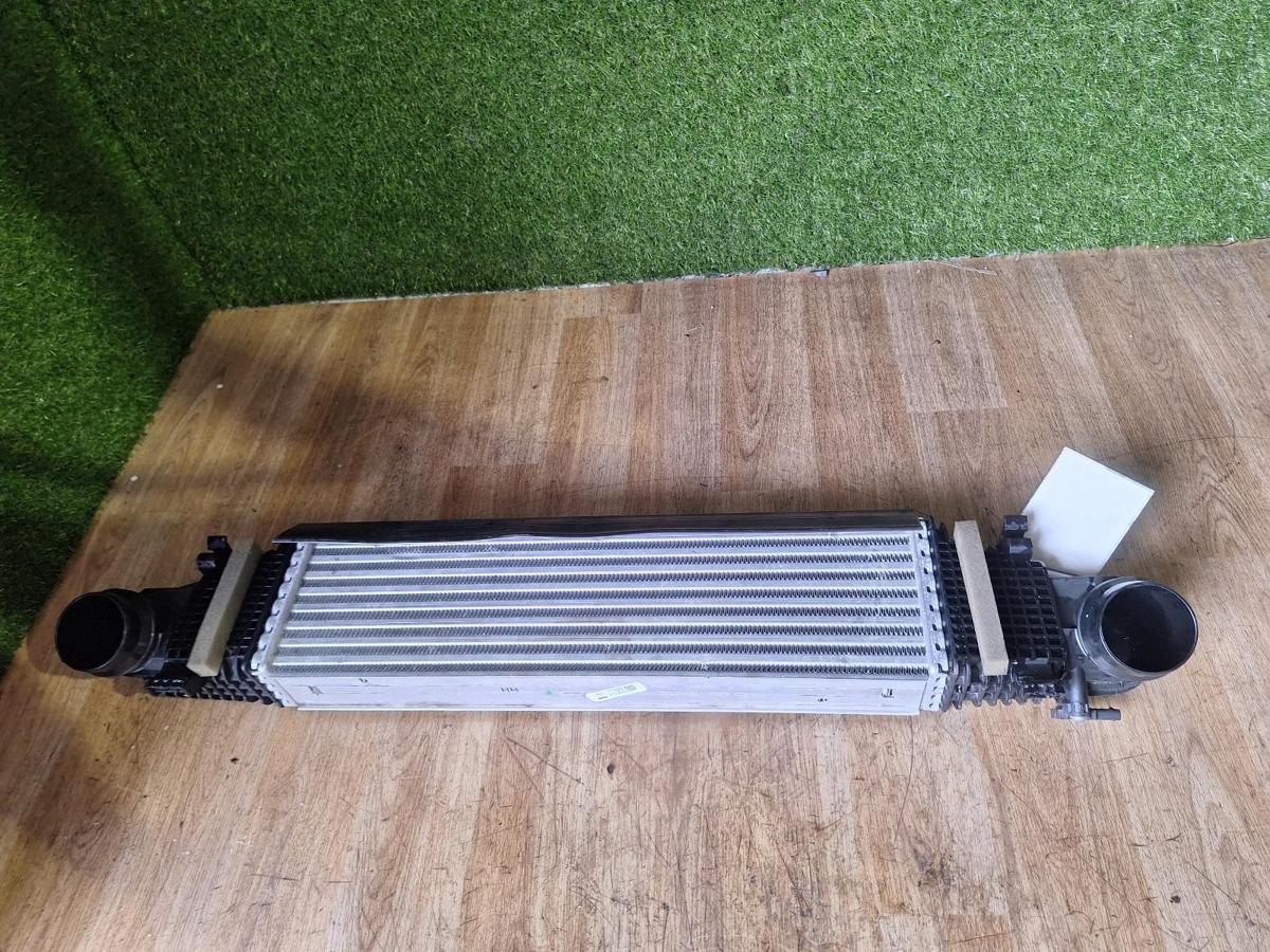 1000914917-Intercooler Front