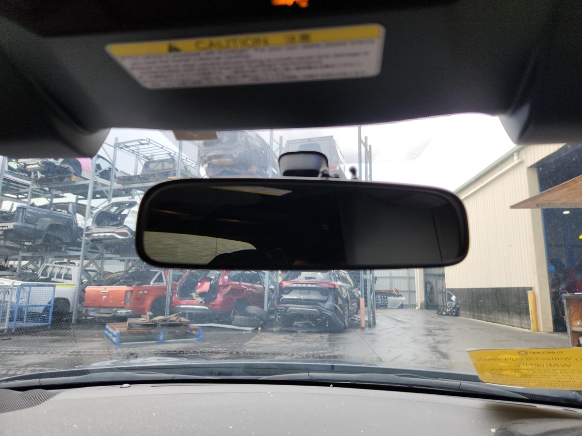 1000916014-Interior Mirror