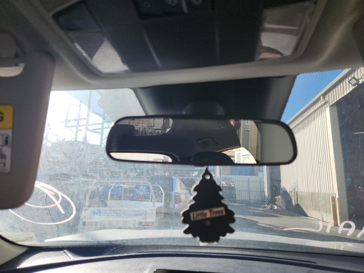 1000941435-Interior Mirror