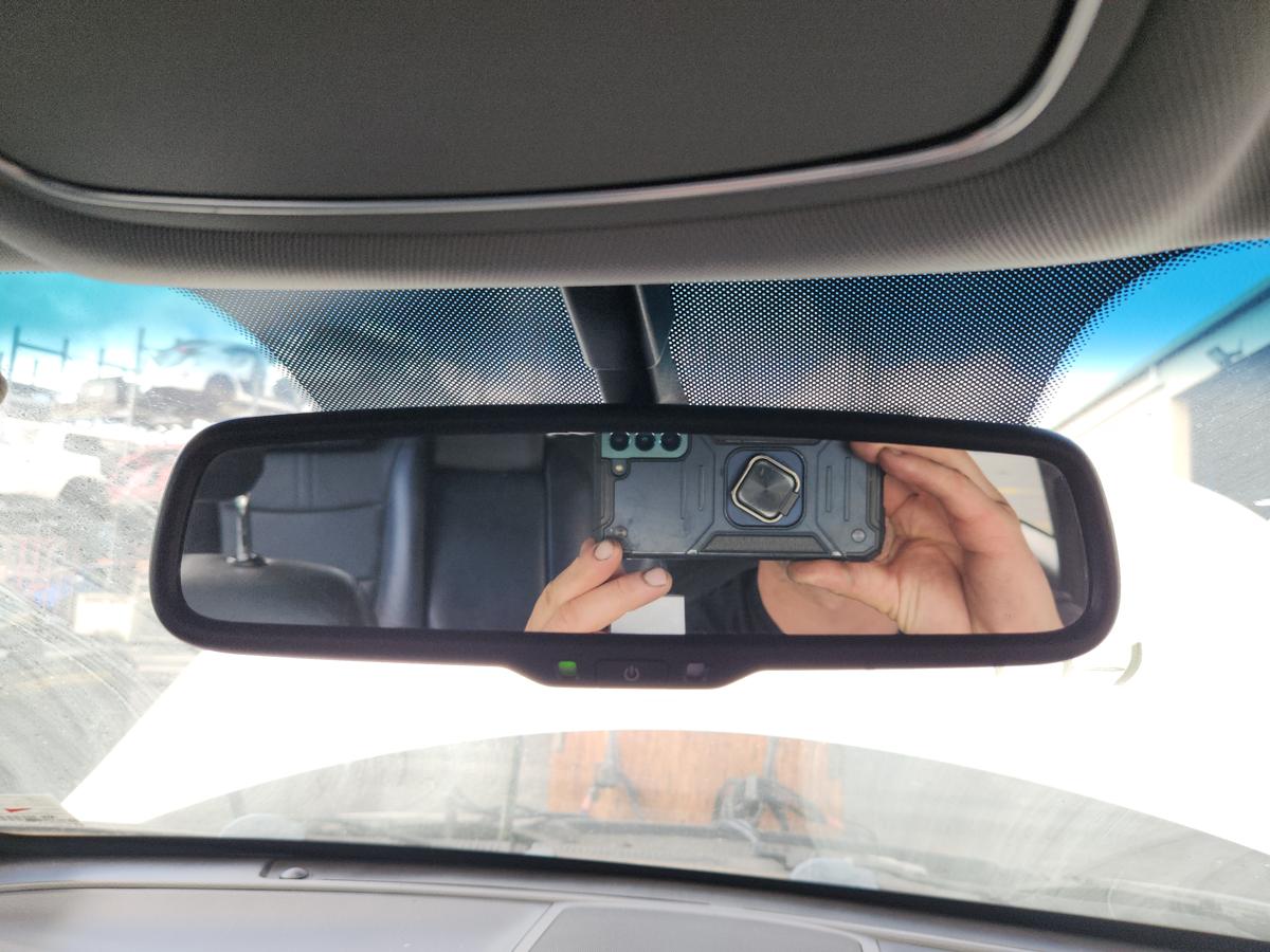 1000944363-Interior Mirror