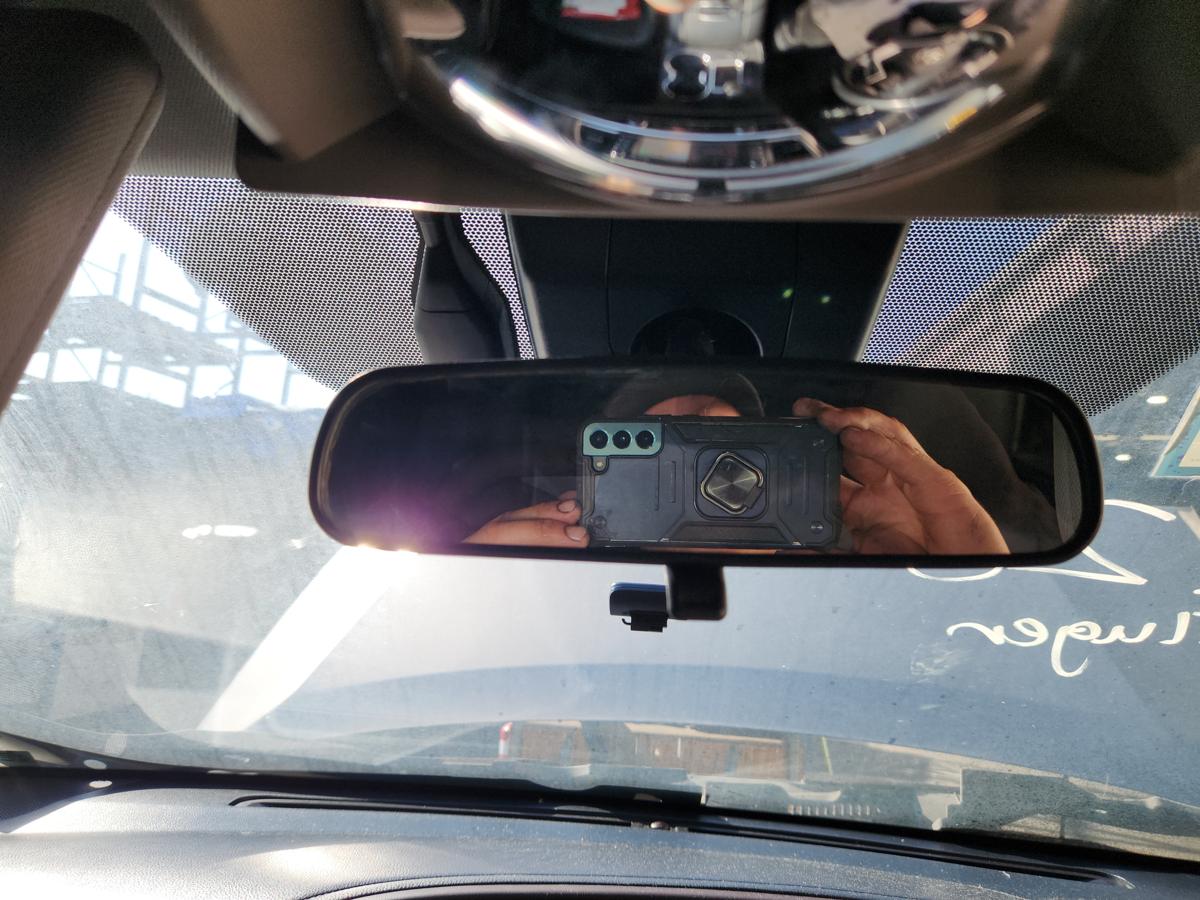 1000944538-Interior Mirror