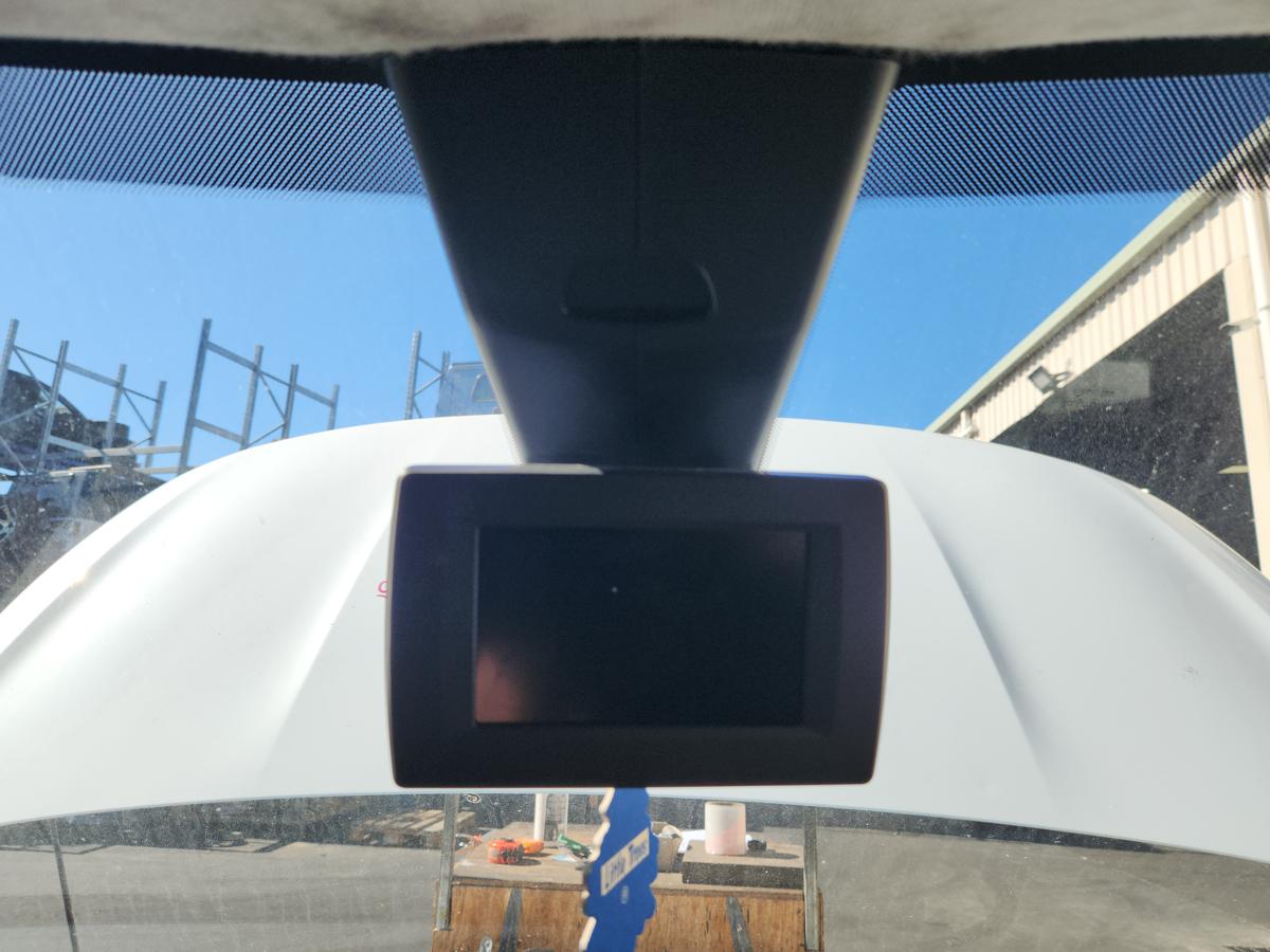 1000933339-Interior Mirror