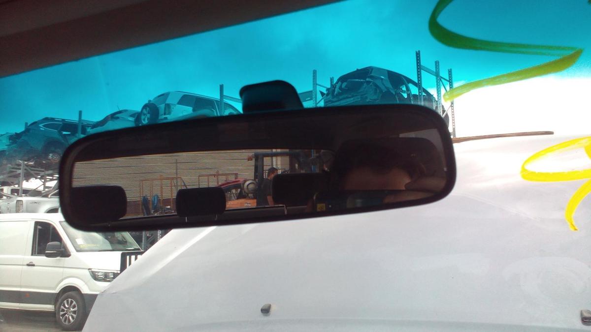 1000738551-Interior Mirror