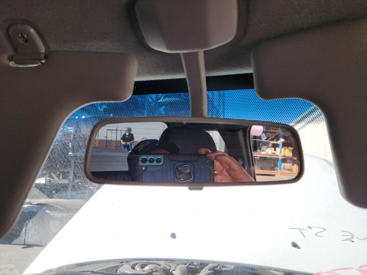 1000858995-Interior Mirror