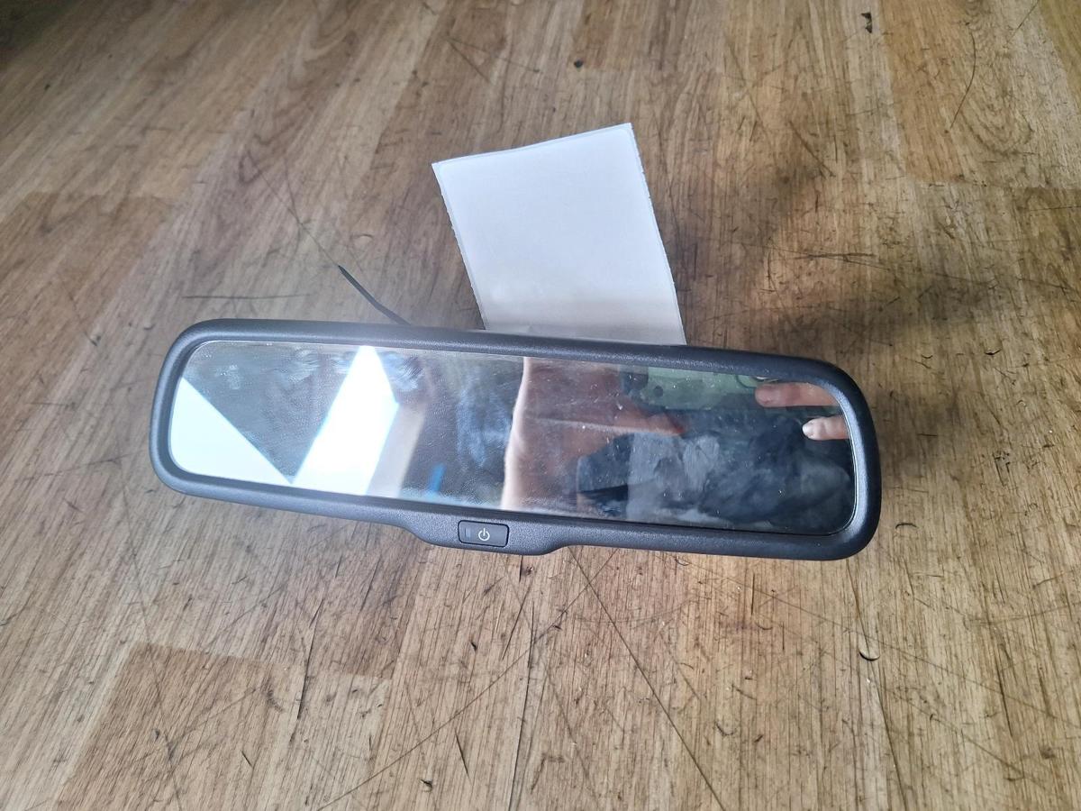 1000906424-Interior Mirror Front