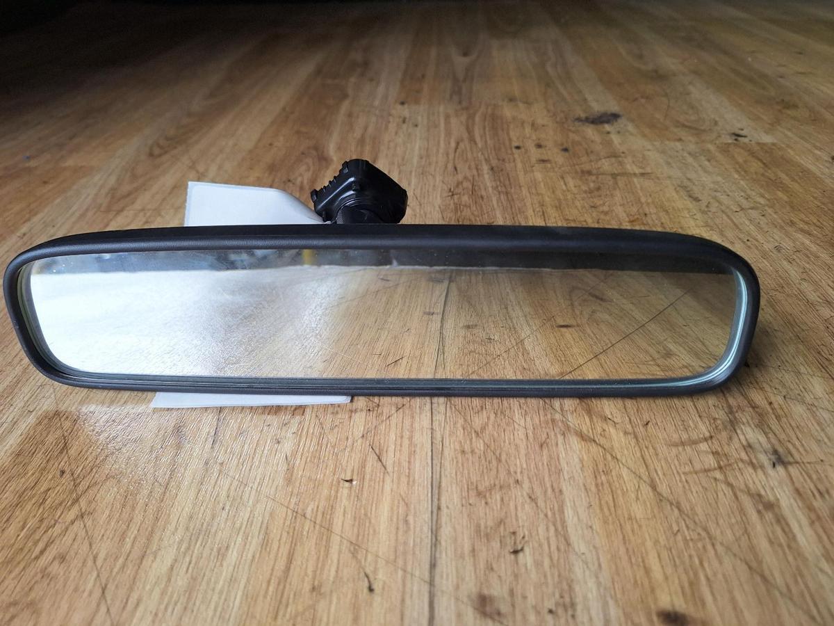 1000897775-Interior Mirror Front