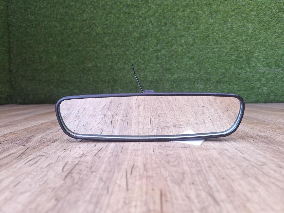 1000928894-Interior Mirror Front