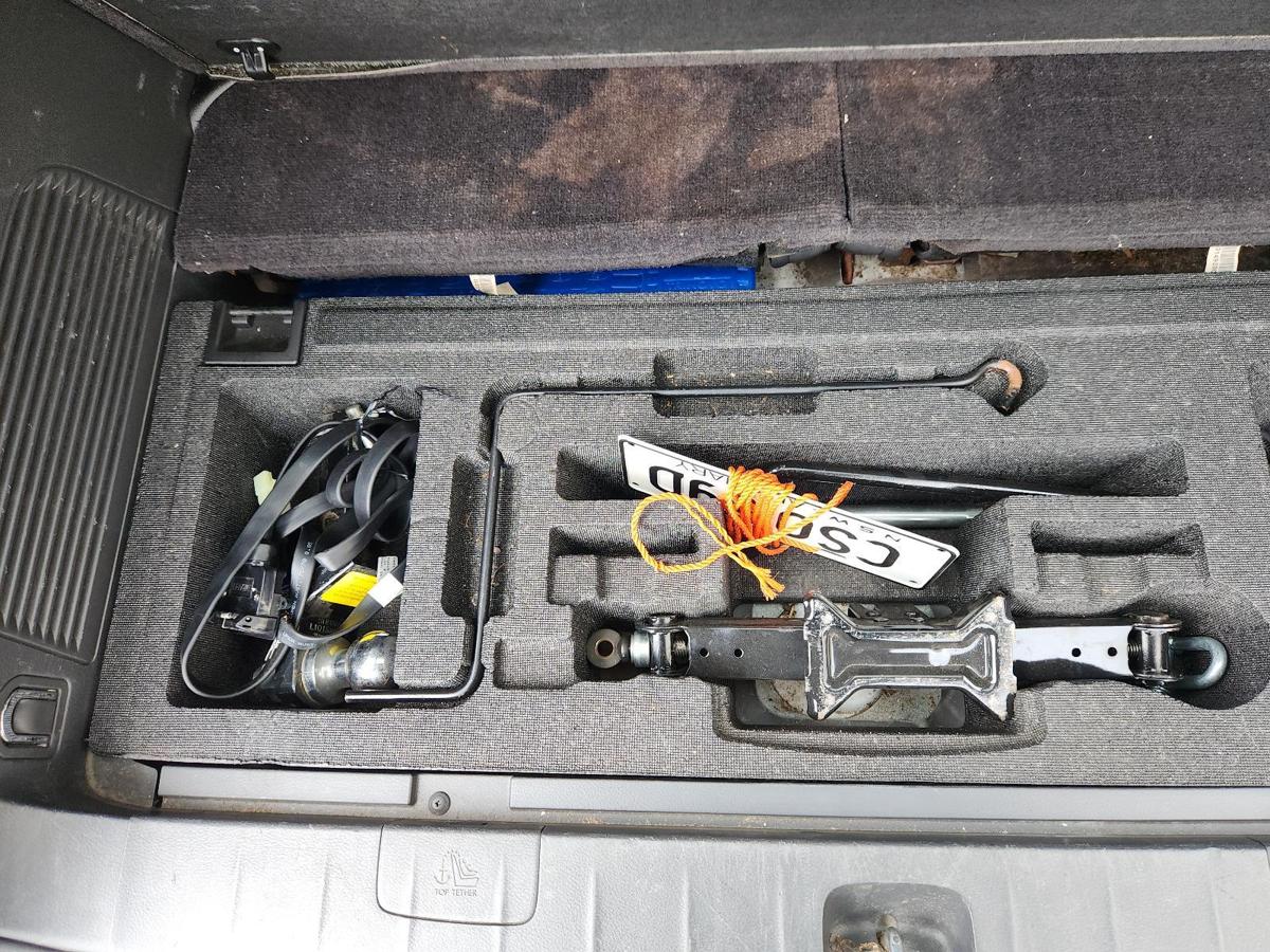 Jack/Tool Kit for SUBARU TRIBECA