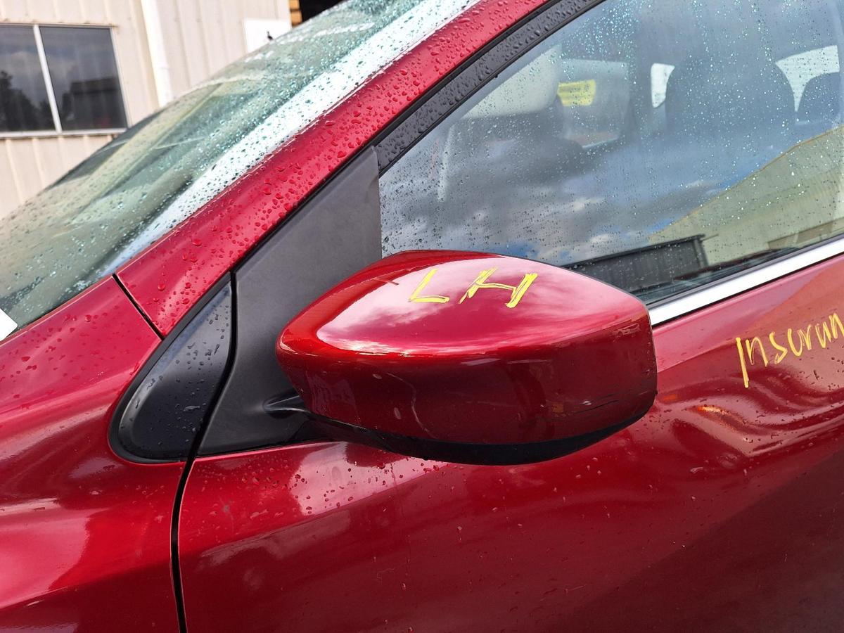 1000749469-Left Door Mirror