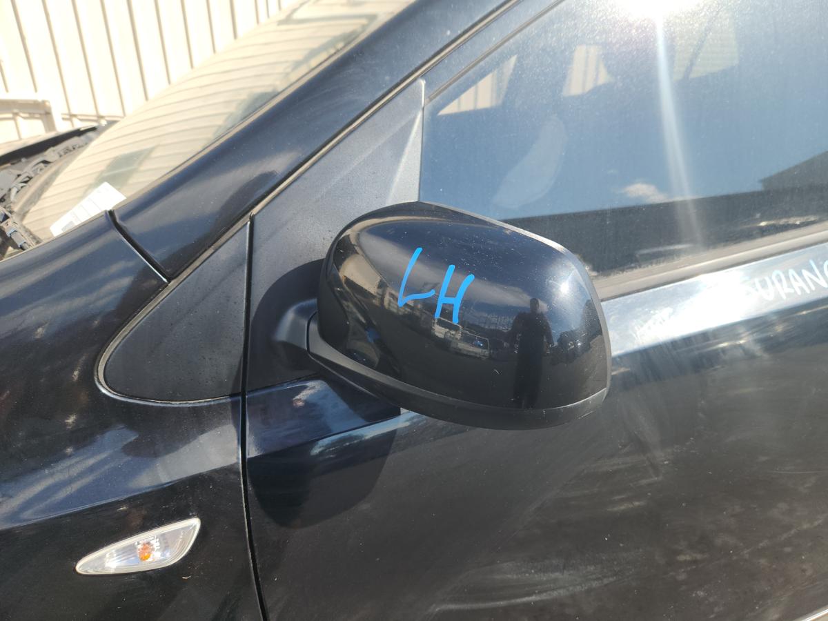 1000941094-Left Door Mirror