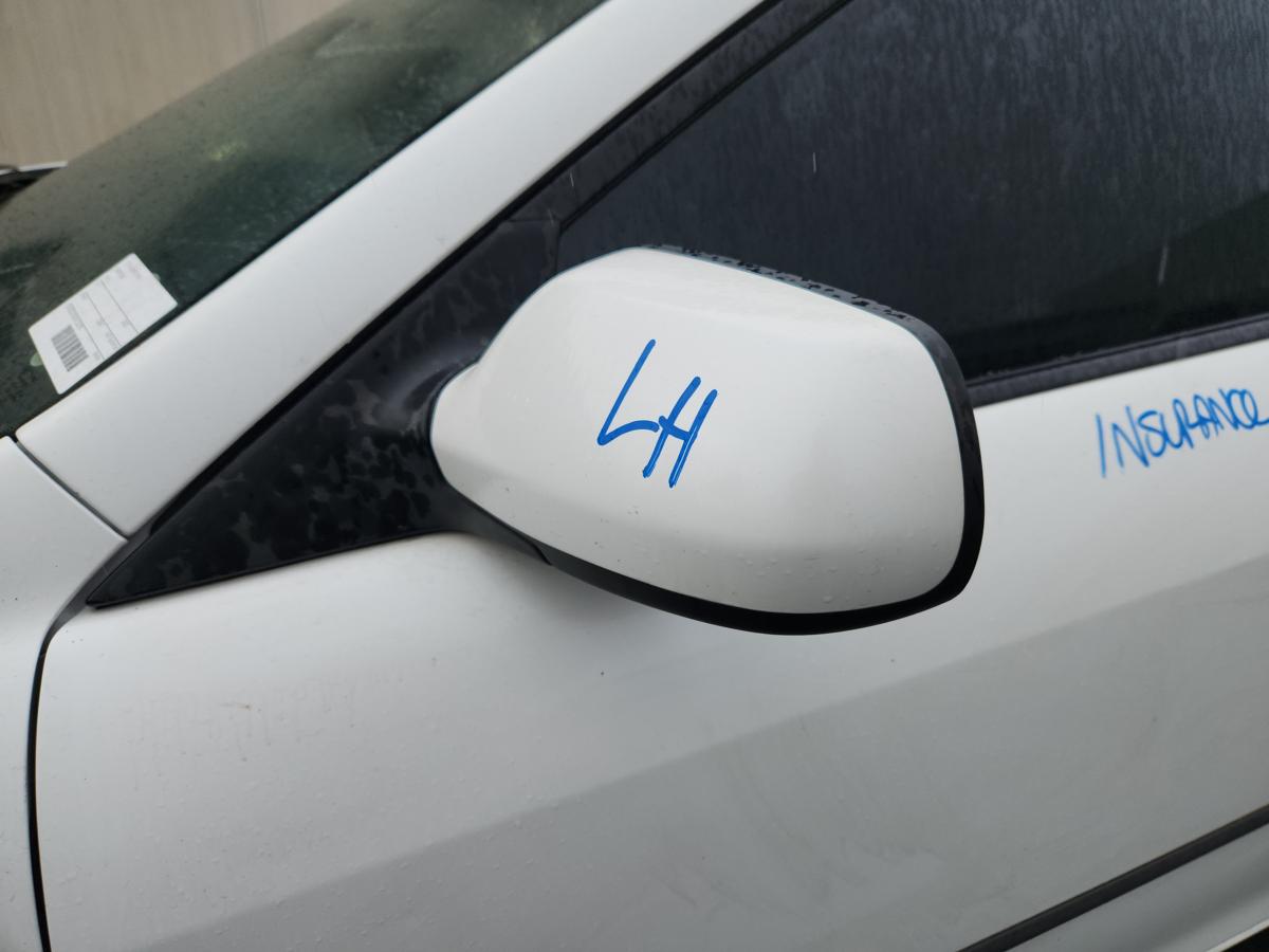 1000944892-Left Door Mirror
