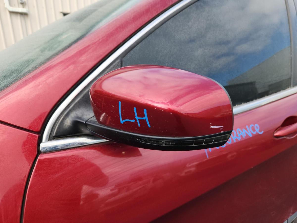 1000869185-Left Door Mirror