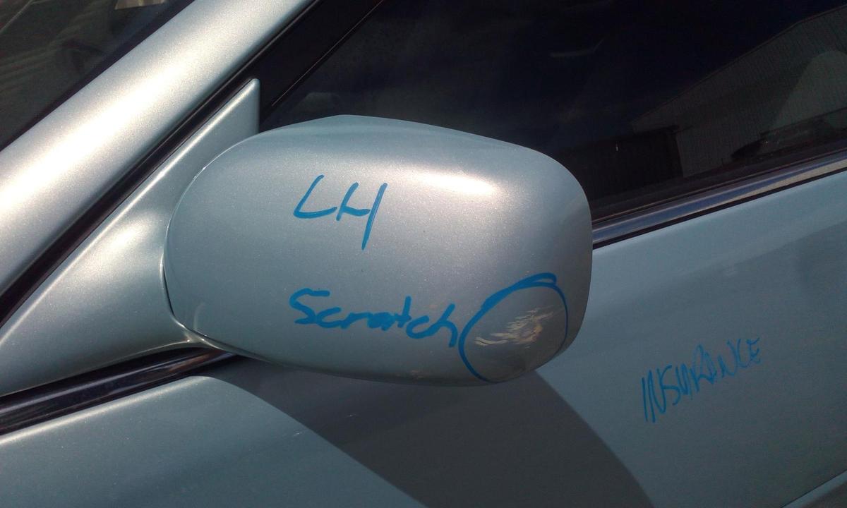 1000685412-Left Door Mirror