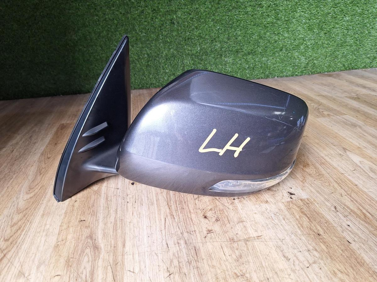 1000897721-Left Door Mirror Back