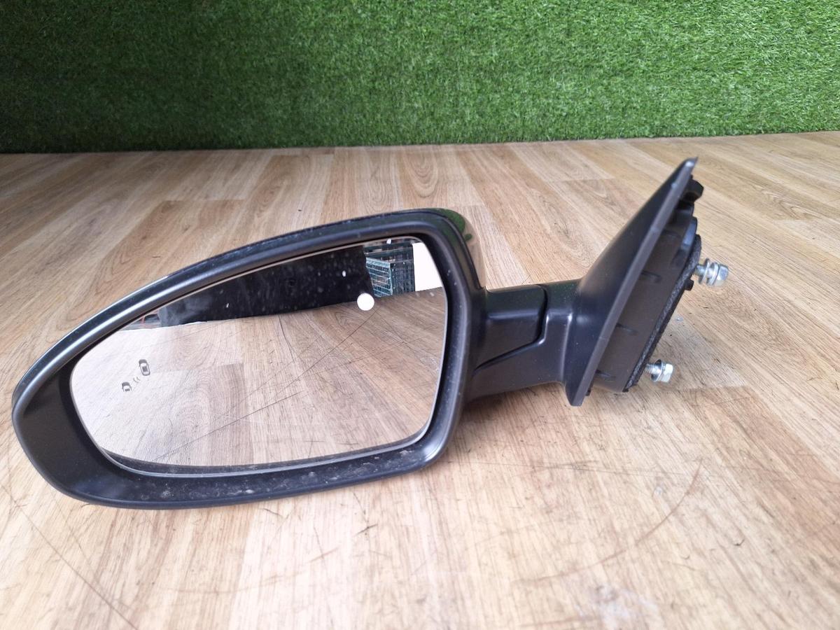 Left Door Mirror for KIA CERATO
