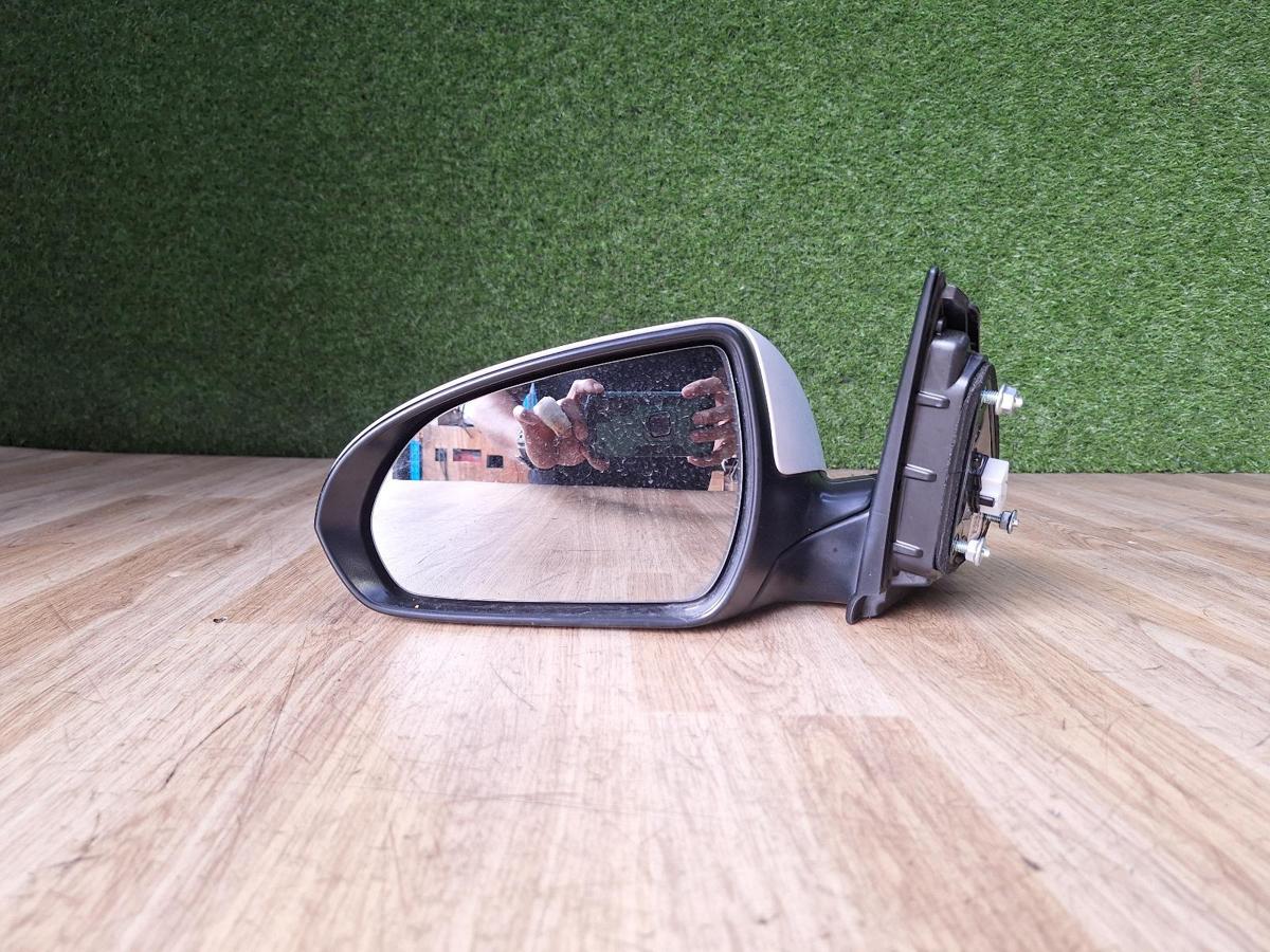 Left Door Mirror for HYUNDAI I30