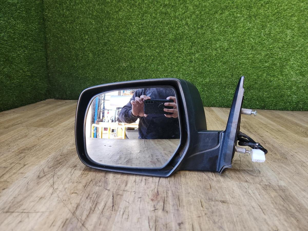 1000927714-Left Door Mirror Front