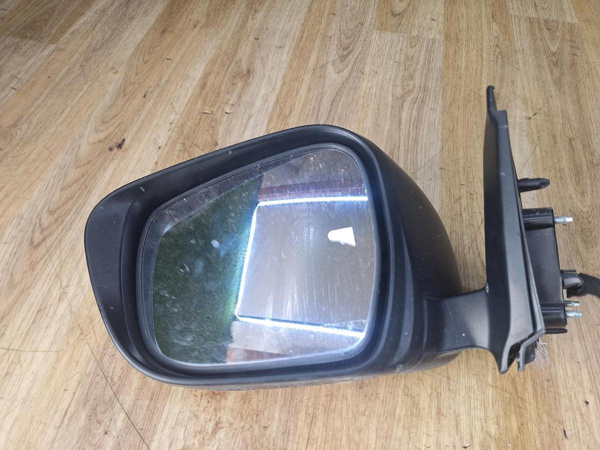 1000895350-Left Door Mirror Front