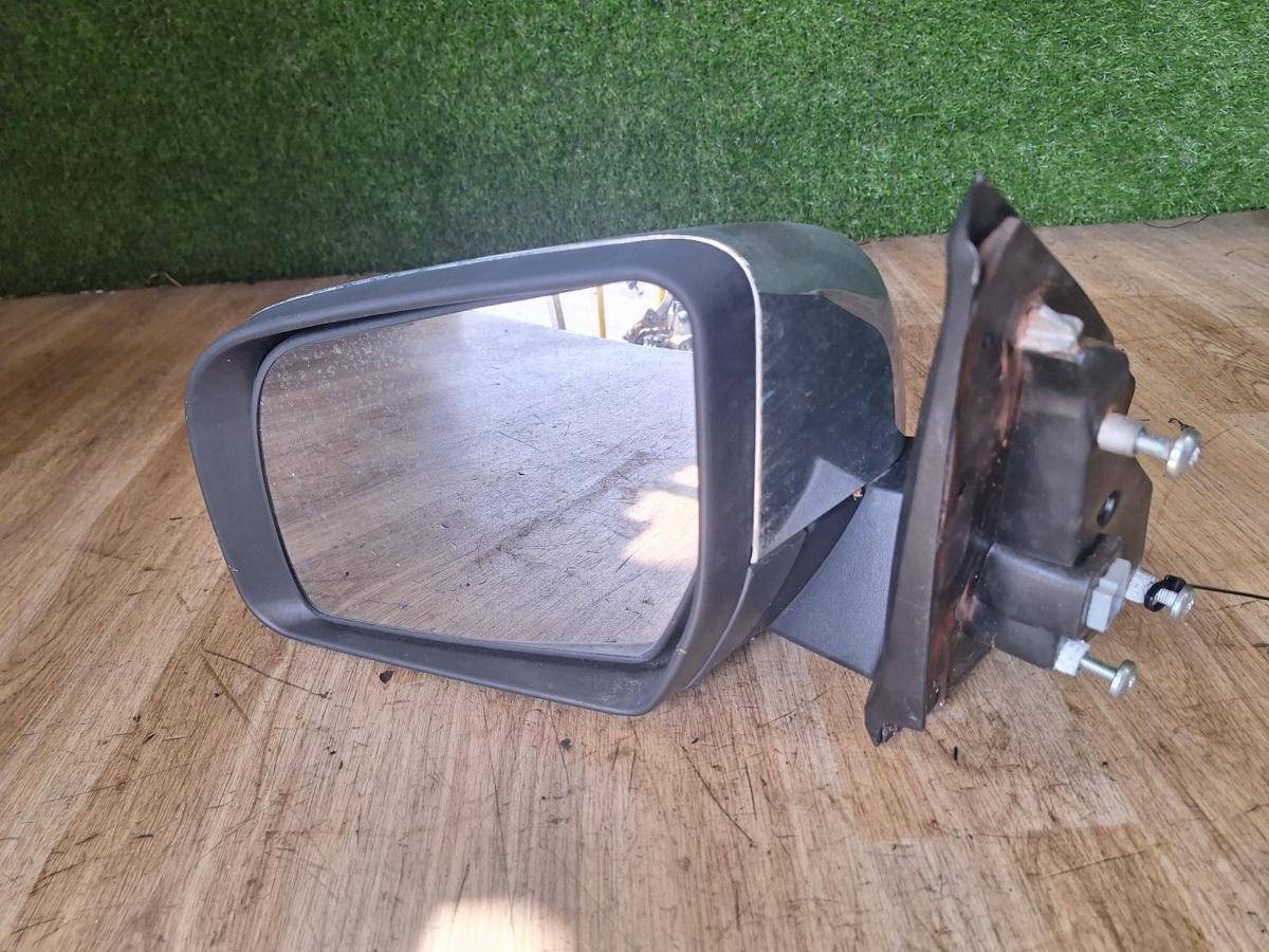 1000901677-Left Door Mirror Front