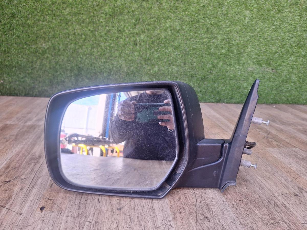 1000918393-Left Door Mirror Front