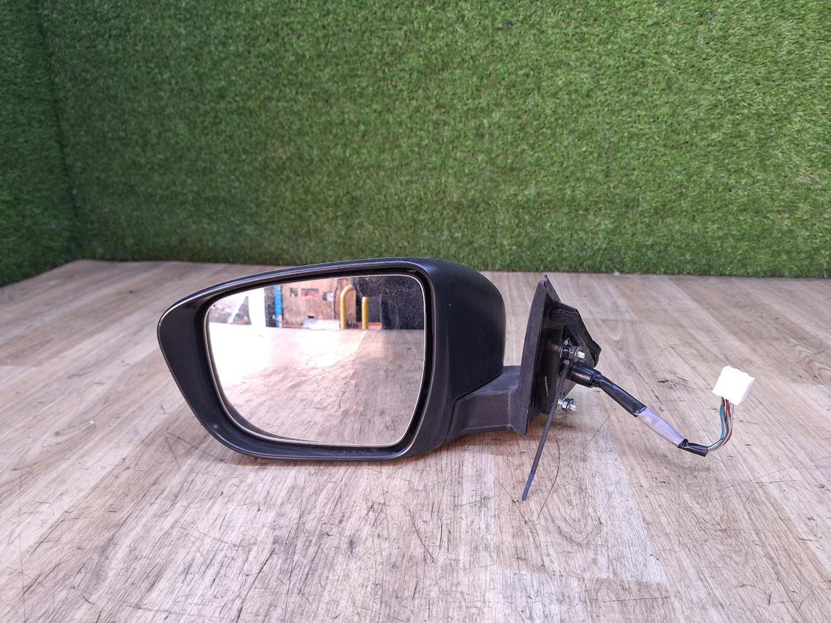 1000933842-Left Door Mirror Front
