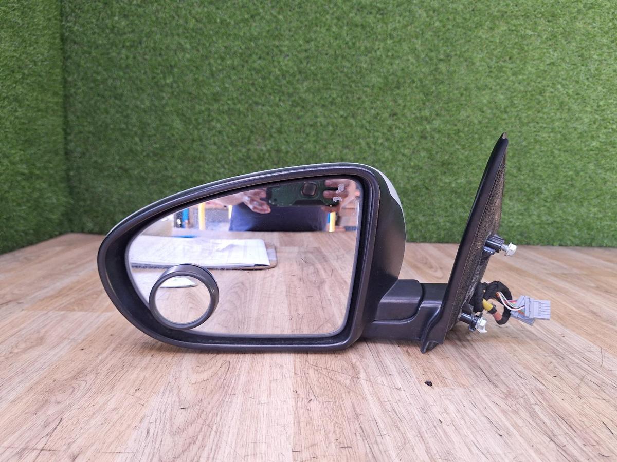 1000935036-Left Door Mirror Front