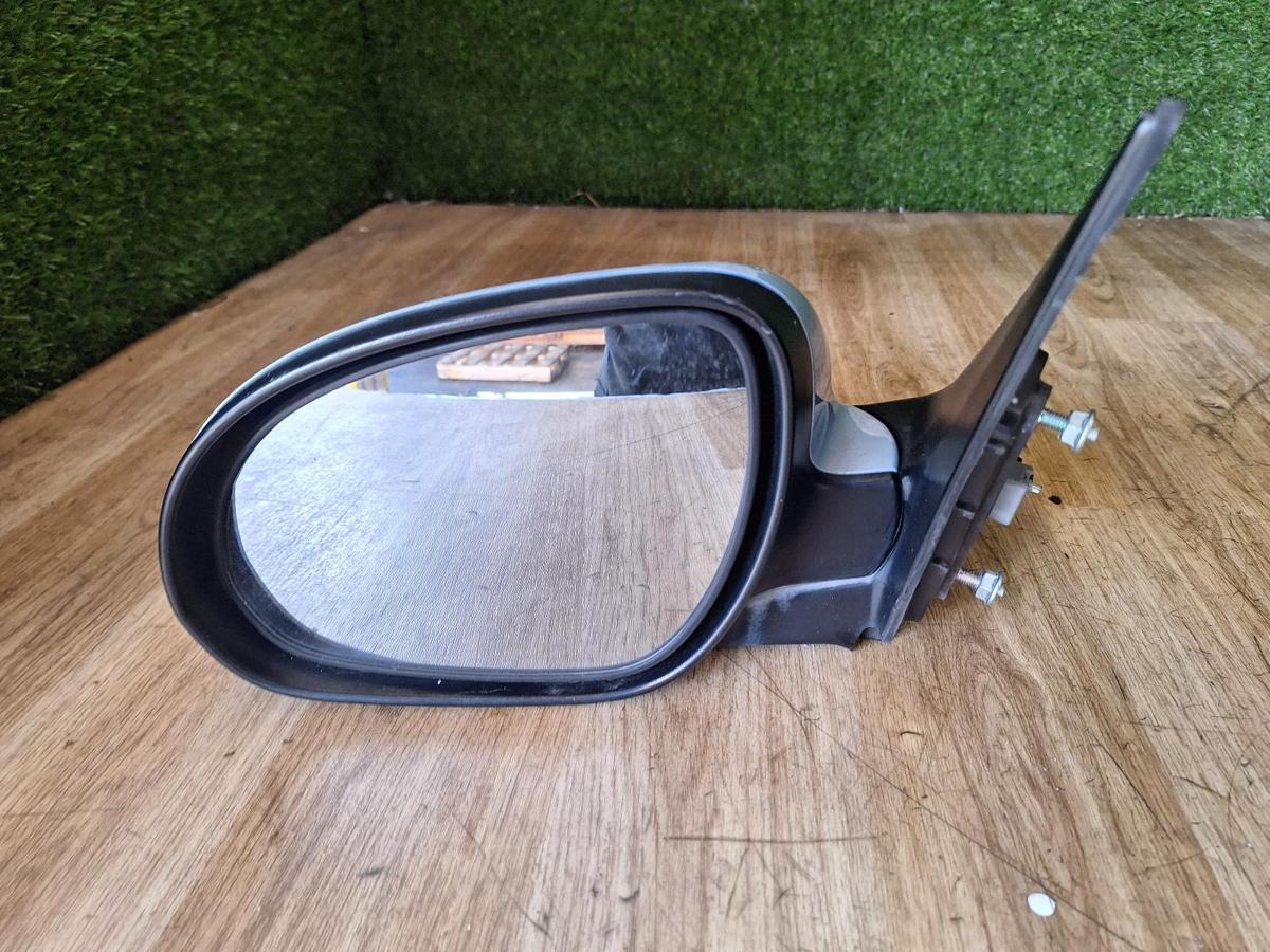 1000903361-Left Door Mirror Front