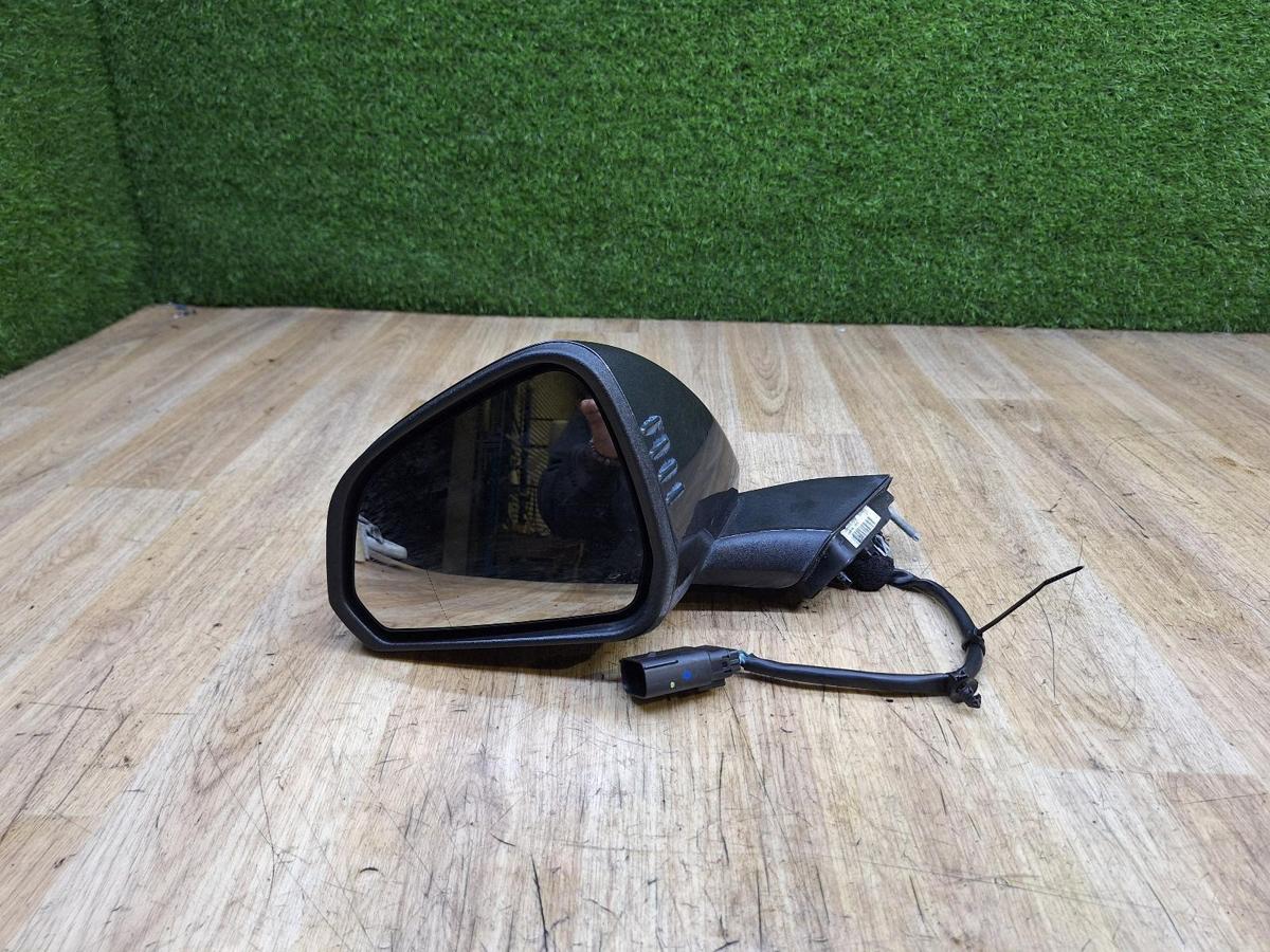 1000934512-Left Door Mirror Front