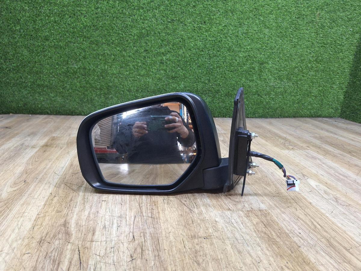 1000935467-Left Door Mirror Front
