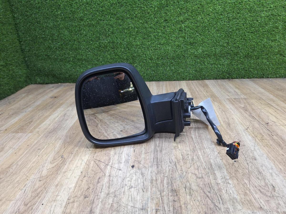 1000933287-Left Door Mirror Front
