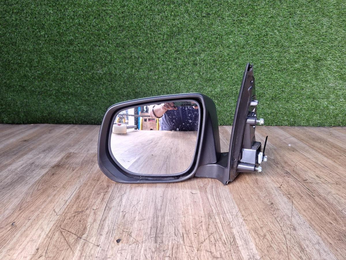 1000938292-Left Door Mirror Front