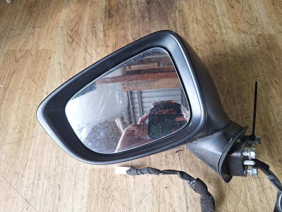 Left Door Mirror for MAZDA 6