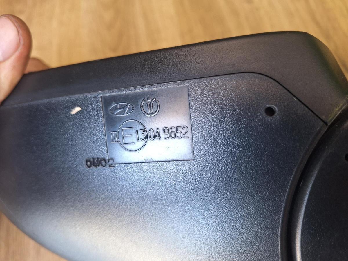 1000900826-Left Door Mirror Part Number