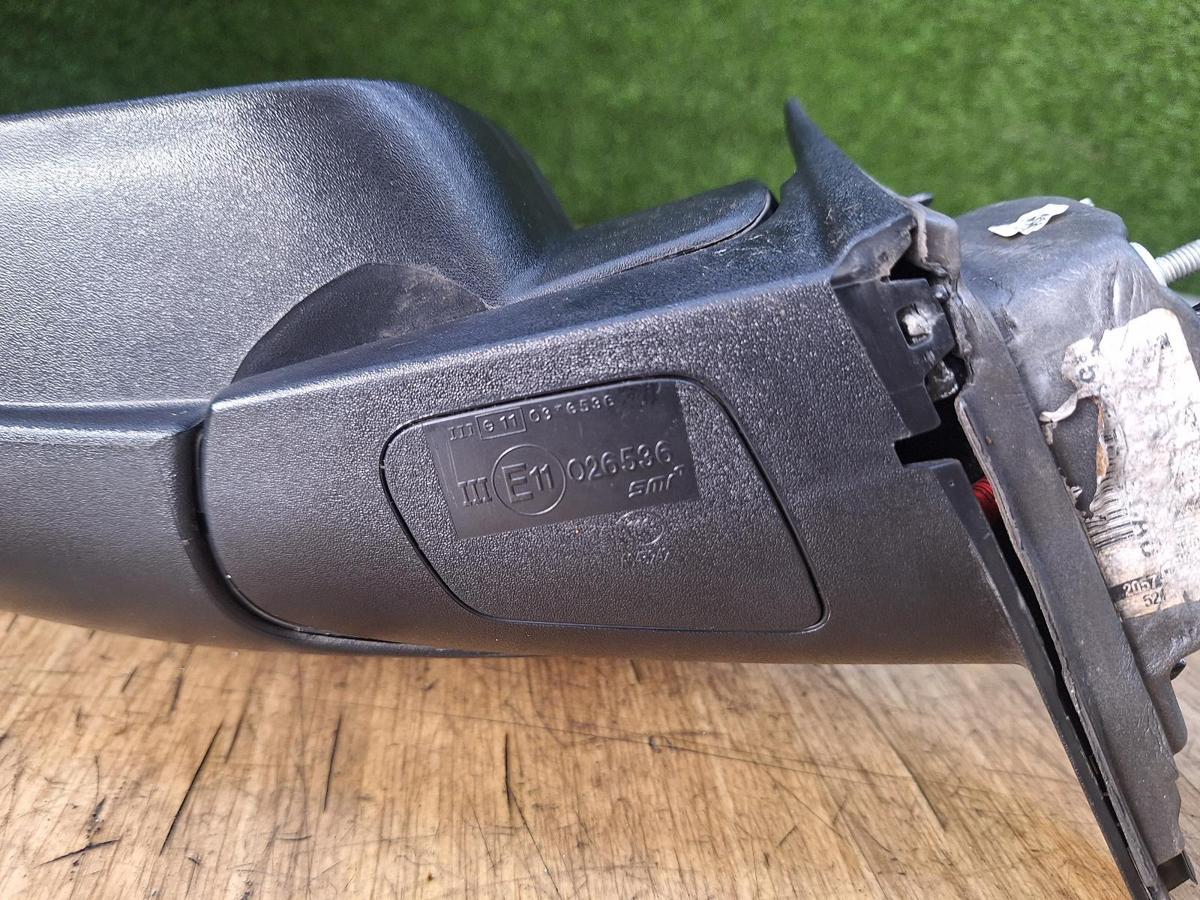 1000928228-Left Door Mirror Part Number