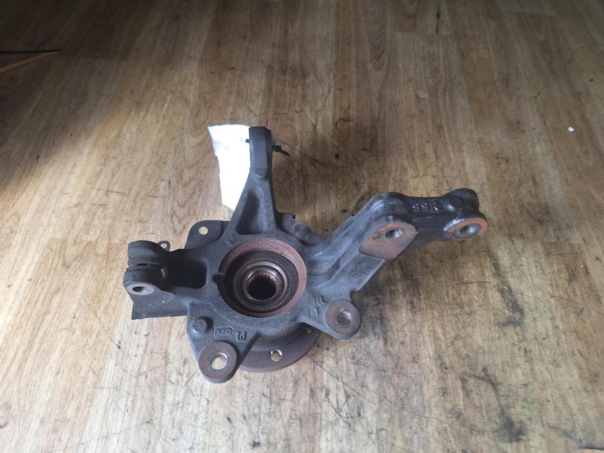 1000907205-Left Front Hub Assembly Top